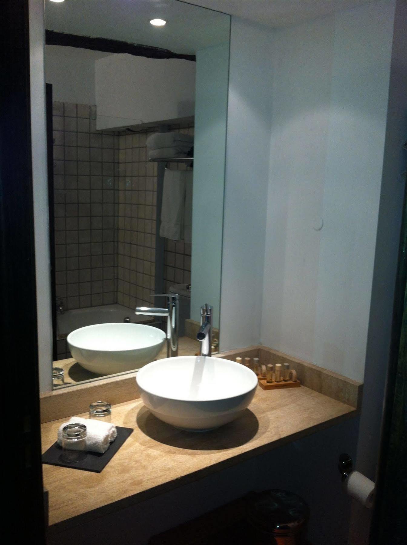 קאן סור מר Hotel Grimaldi מראה חיצוני תמונה